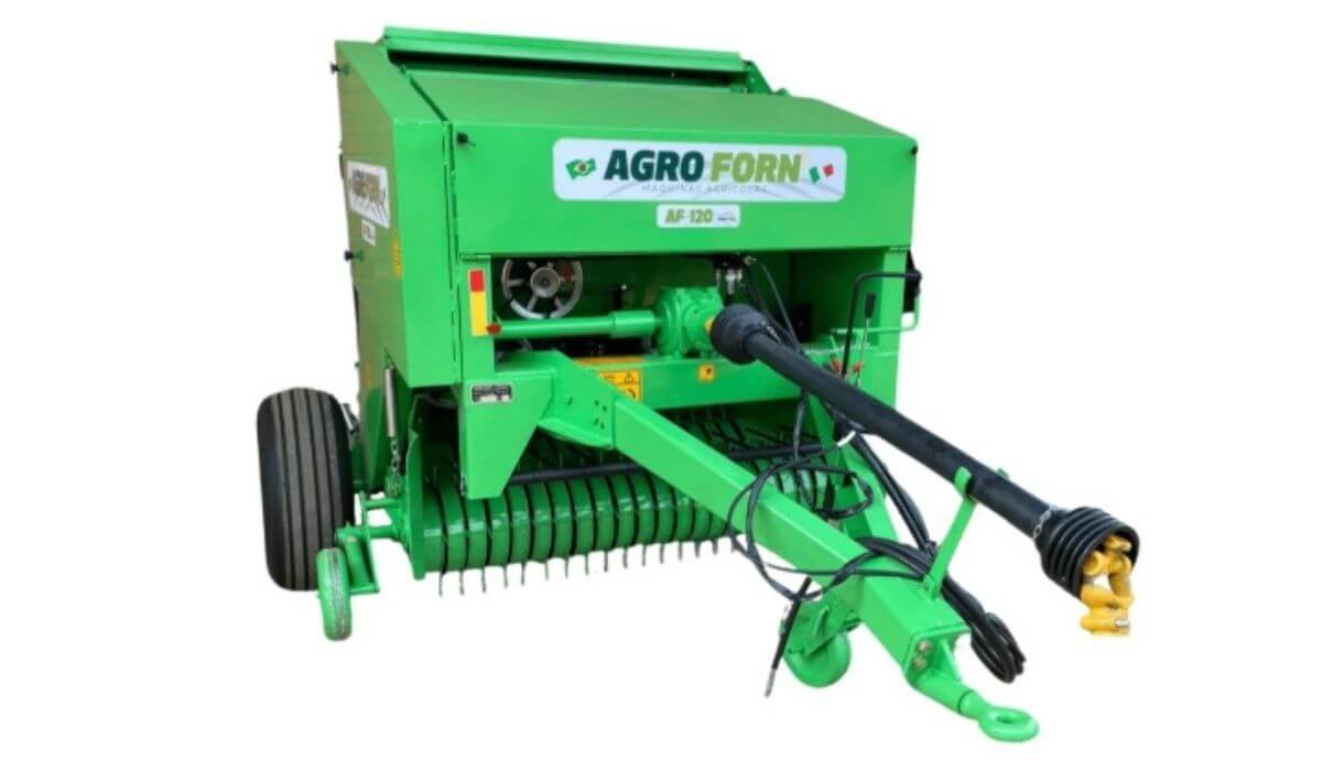 Enfardadeira de silagem